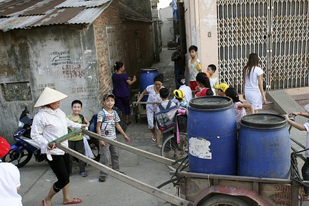 Chàng Sơn chìm trong cơn khát