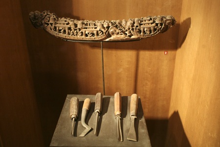 Vì sao bảo tàng Dân tộc học Việt Nam lọt top 6 hấp dẫn nhất châu Á? - 17 Bộ công cụ dùng để chế tác gỗ.