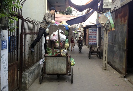 Những xe rác tự chế “đặc biệt” ở thủ đô - 9 Tăng chiều cao, thêm cả chiều rộng!