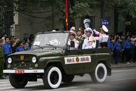 Nén nước mắt phút giây tiễn biệt Đại tướng - 4 Linh xa chở Đại tướng Võ Nguyên Giáp.