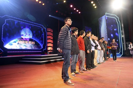 Lễ trao giải được truyền hình trực tiếp trên kênh VTV 2 Đài Truyền hình Việt Nam. Báo điện tử