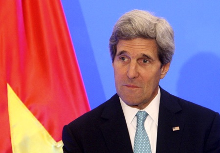 Hình ảnh Ngoại trưởng Hoa Kỳ John Kerry tại Hà Nội - 8 Thủ tướng Nguyễn Tấn Dũng và Ngoại trưởng Hoa Kỳ John Kerry trong buổi tiếp.