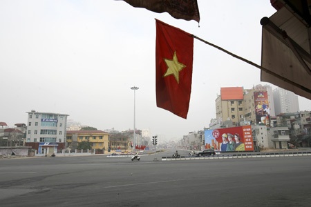 Mùng một Tết - xuân yên bình tại 5 cửa ô Hà Nội - 9 Ô Chợ Dừa trong buổi sáng mùng 1 tết thanh bình.