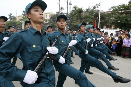 Diễu binh trên đường Đại tướng - 14 Lực lượng Cảnh sát.