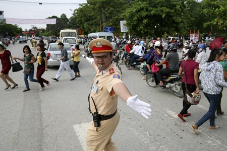 Hình ảnh Bác Hồ và Đại tướng Võ Nguyên Giáp hiện diện khắp nơi ở Điện Biên Phủ