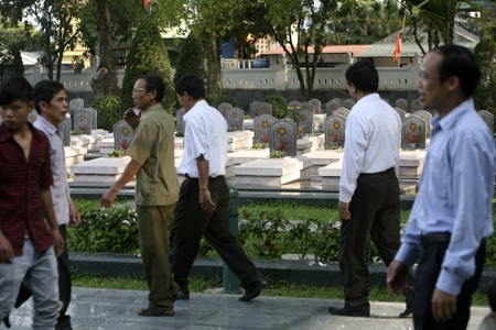 Lòng chảo Mường Thanh rực rỡ kỉ niệm Chiến thắng Điện Biên Phủ - 5 Hình ảnh Bác Hồ và Đại tướng Võ Nguyên Giáp hiện diện khắp nơi ở Điện Biên Phủ