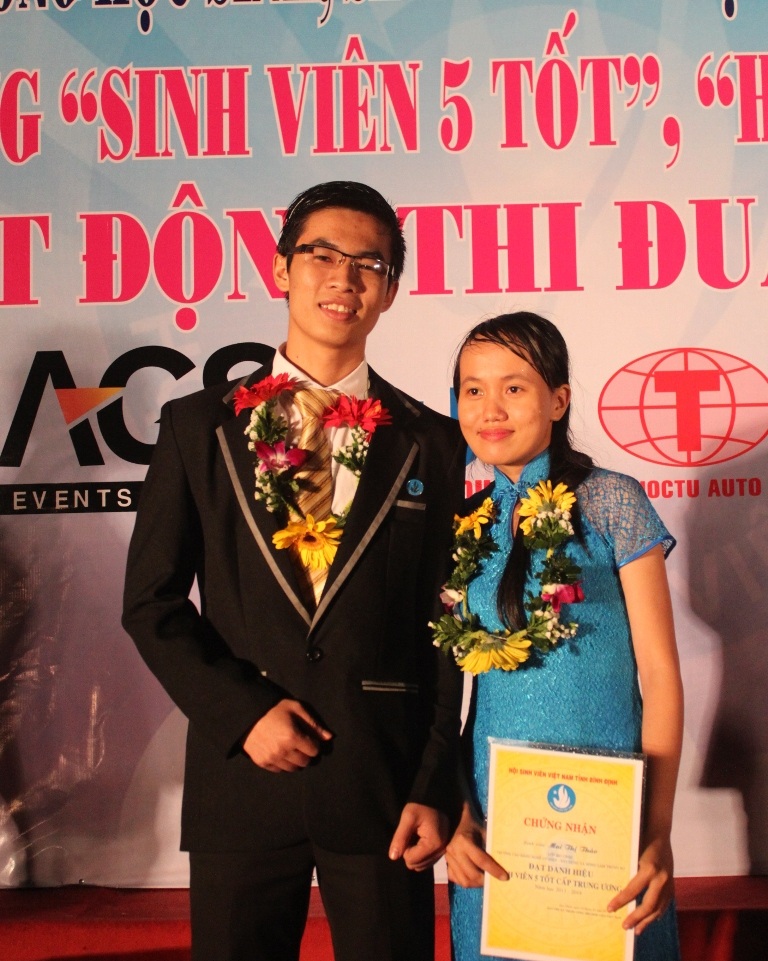 2 Sinh viên đạt danh hiệu Sinh viên 5 tốt cấp Trung ương được tuyên dương tối 9/1.