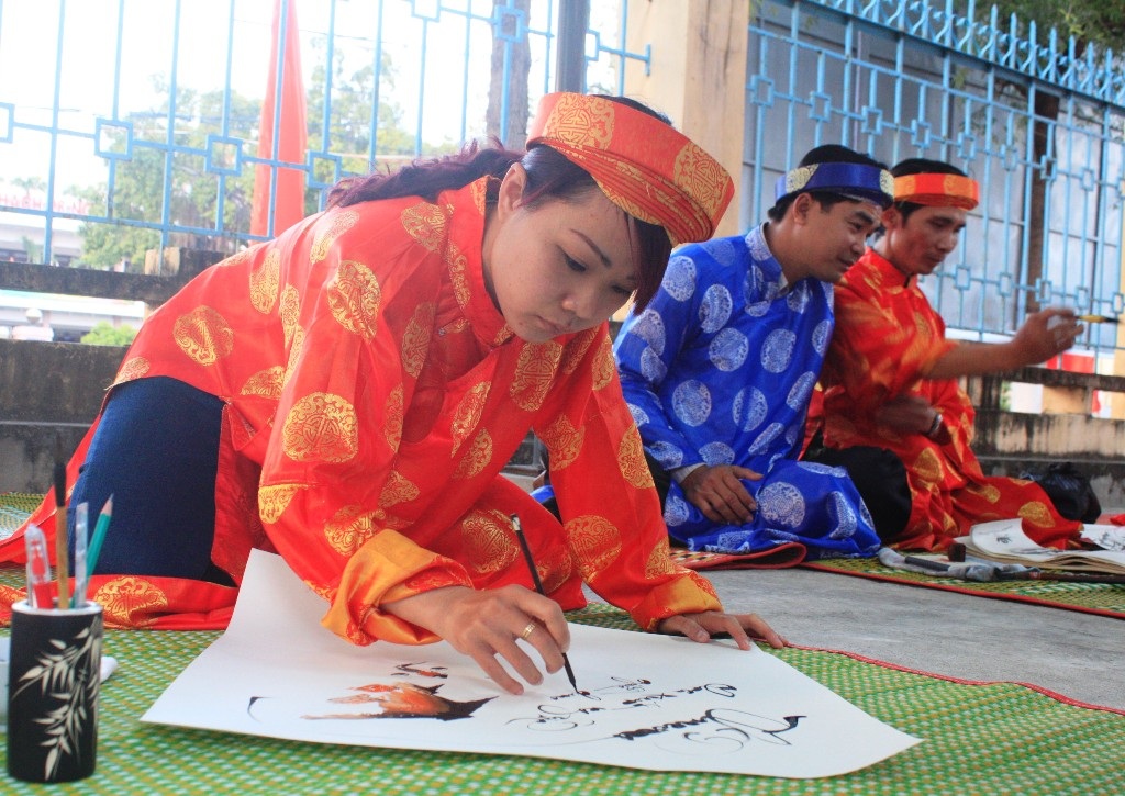 Bà đồ duy nhất cho chữ người xem