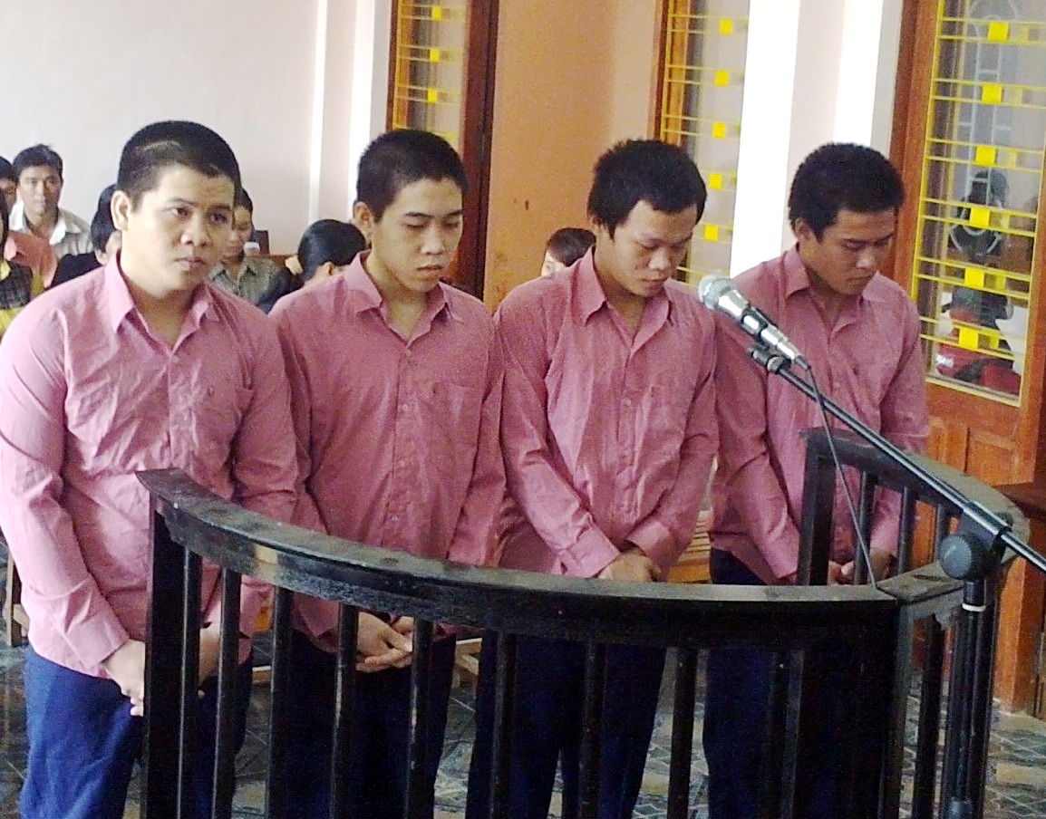 Các bị cáo tại tòa