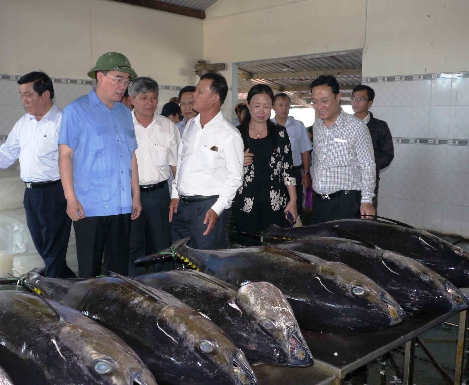 Chủ tịch UBTƯMTTQ Việt Nam: Cần tăng cường đối thoại với ngư dân