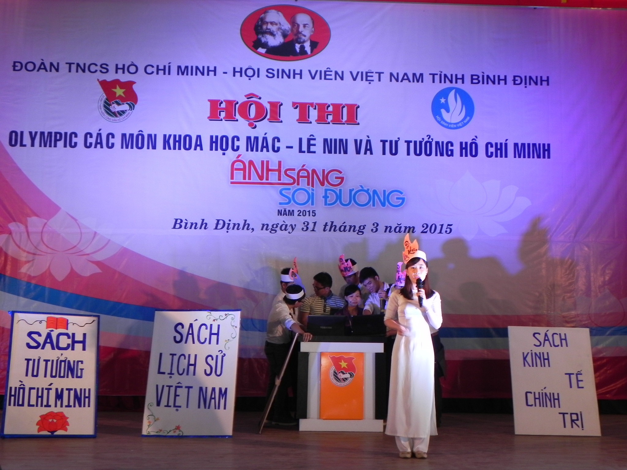 Các đội thi tham gia Hội thi