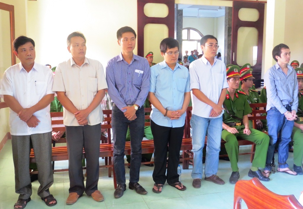 Các bị cáo tại tòa