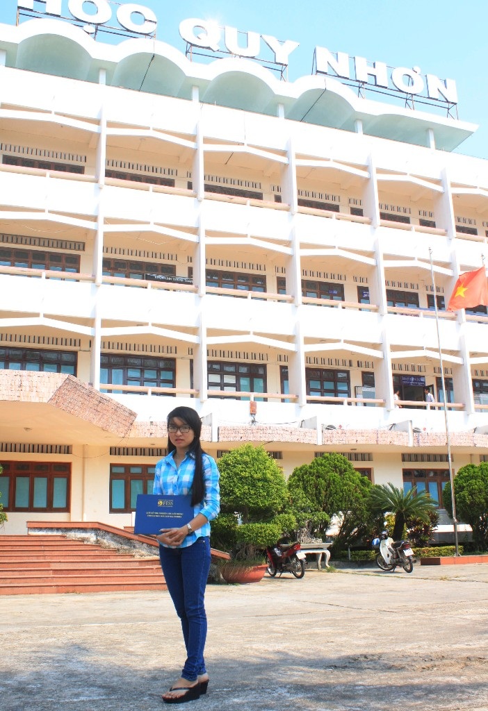 Phan Minh Nhựt hiện đang là sinh viên năm 2 khoa Giáo dục tiểu học - mầm non của Trường ĐH Quy Nhơn