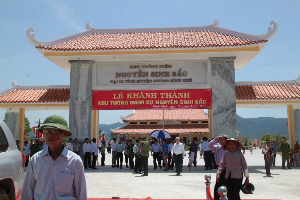 Ngày nay công ơn cụ Phó bảng Nguyễn Sinh Sắc mãi sống trong lòng nhân dân tỉnh Bình Định