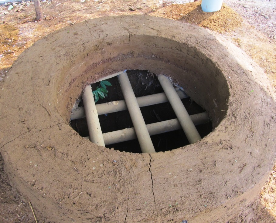 Giếng địa đạo