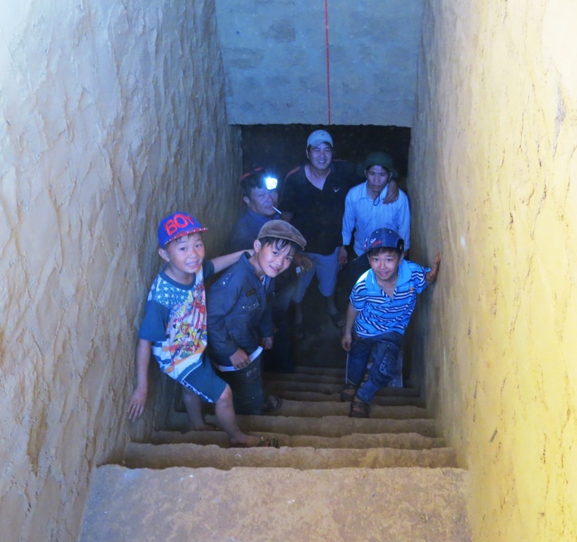 Một đoạn hầm địa đạo Gò Thì Thùng