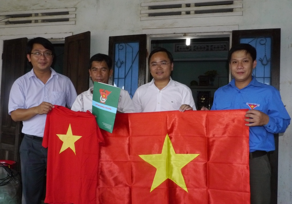 Anh Nguyễn Anh Tuấn, Bí thư T