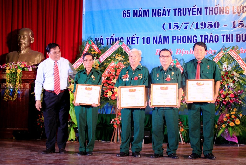 Thắm tình đồng đội Thanh niên xung phong