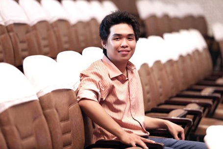 Chàng trai nặng lòng với kịch - 1 Ông bầu trẻ, Giám đốc Sân khấu Kịch Tâm Ngọc Phạm Vũ Kiên