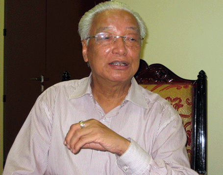 Tăng lương tối thiểu năm 2015: “Doanh nghiệp có thể chịu đựng được” - 2 TS Cao Sỹ Kiêm