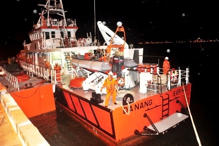 Hỏng tàu cá, 7 ngư dân bị thả trôi ở Trường Sa - 1 Tàu cứu hộ sẵn sàng lên đường cứu ngư dân bị nạn trên biển