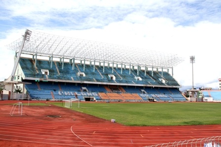 Phó Chủ tịch TP Đà Nẵng – ông Nguyễn Ngọc Tuấn – trả lời chất vấn về dự án SVĐ Chi Lăng