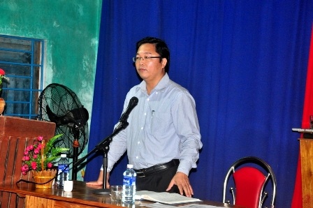 Chủ tịch huyện Điện Bàn, ông Lê Trí Thanh tại cuộc đối thoại