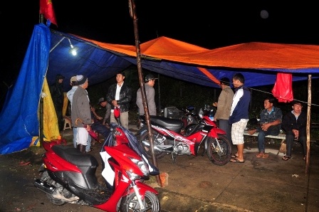 Chủ tịch huyện Điện Bàn, ông Lê Trí Thanh tại cuộc đối thoại