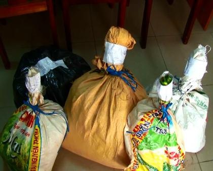 Phát hiện “kho” thuốc nổ trong nhà một phụ nữ - 2 Tang vật vụ án