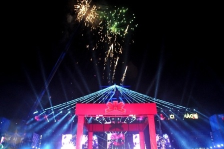 Màn pháo hoa chào đón năm mới 2015