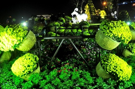 Các tiểu cảnh trong vườn hoa Xuân