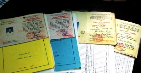 Các loại chứng chỉ, văn bằng bị làm giả y như thật