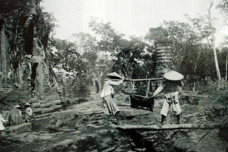 Phục hồi di tích phật viện Đồng Dương phục vụ nghiên cứu và du lịch - 1 Người Pháp đã từng cho trùng tu Phật viện Đồng Dương năm 1902
