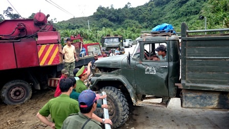 Lực lượng chức năng 