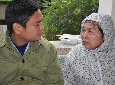 Những kẻ lừa đảo đan tâm nhắm vào những trường hợp đáng thương như em Thiều để lừa lấy tiền