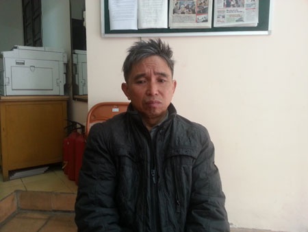 Khi những người cha... bật khóc - 4 Ông Hiệp ngồi thất thần tại tòa soạn báo Dân trí sau cái chết của con gái