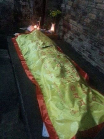 Giấy chứng nhận hộ nghèo năm 2012 và năm 2014 của bà Liều