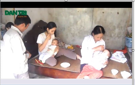 Sự sống mong manh của hai anh em cùng mắc bệnh bại não - 1 Sự sống mong manh của hai anh em cùng mắc bệnh bại não