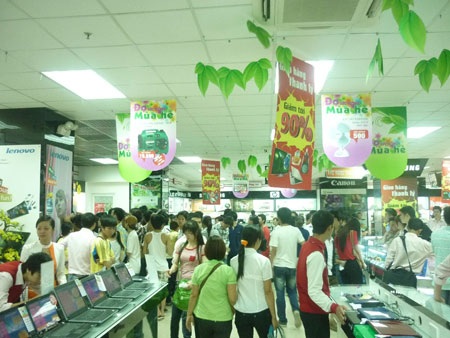 Thị trường điện máy đón đầu mùa nhập trường - 2