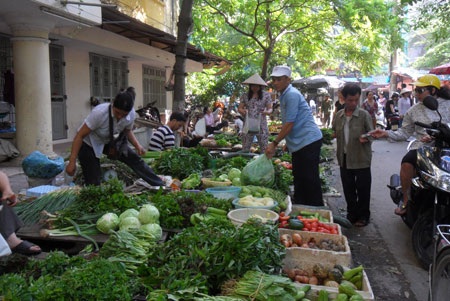 Giá thực phẩm tăng vọt từng ngày - 2