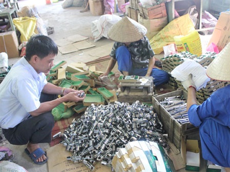 Kỳ 2: Khóa Minh Khai thoát hiểm - 1 Kỳ 2: Khóa Minh Khai thoát hiểm - 1