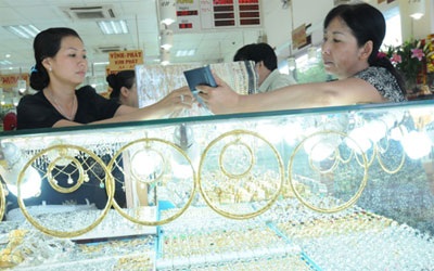 Vàng sẽ còn sốt? - 1 Vàng sẽ còn sốt? - 1