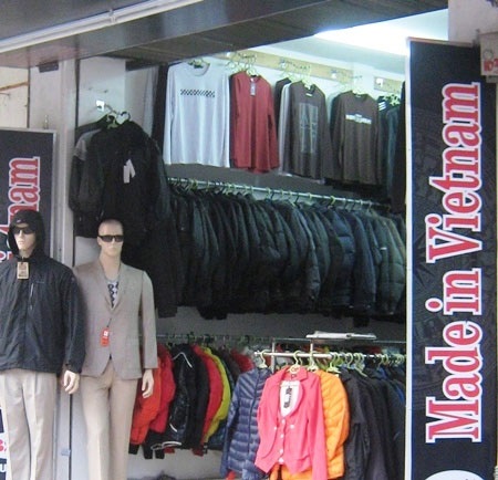 Cửa hàng Made in Vietnam: “Treo đầu dê bán thịt chó” - 1 Cửa hàng Made in Vietnam: “Treo đầu dê bán thịt chó” - 1
