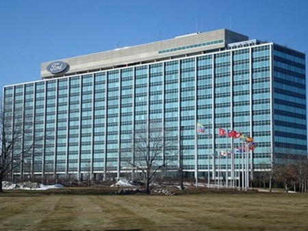 10 tập đoàn gia đình lớn nhất nước Mỹ - 9 10 tập đoàn gia đình lớn nhất nước Mỹ - 9