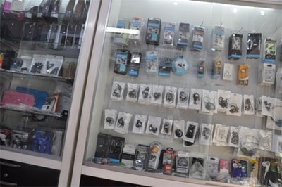 Đua nhau mở "đại lý chính thức" của Apple - 5 Đua nhau mở "đại lý chính thức" của Apple - 5