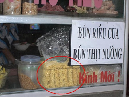 Mì ăn liền “ba không” tràn ngập thị trường  - 3