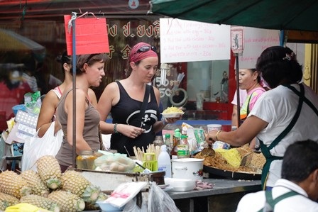 Thái Lan chi 5 triệu USD cho du lịch sau lũ - 6