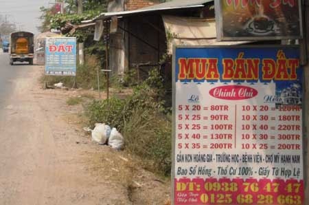 Thận trọng với trò rao bán đất nền siêu rẻ - 1 Thận trọng với trò rao bán đất nền siêu rẻ - 1