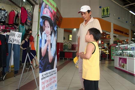  Nhộn nhịp chương trình “Vì an toàn trẻ em” tại Big C - 2