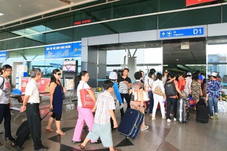 Đầu năm rủ nhau hành hương đón lộc - 3